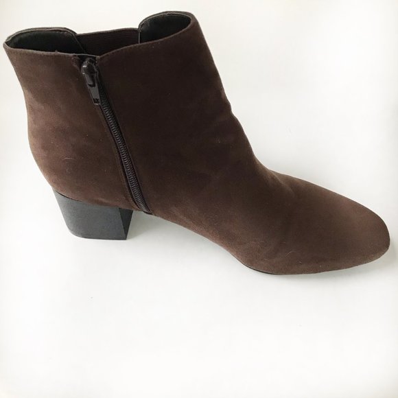 NWOT Kelly and Kate Brown Suede Ankle Booties - Picture 2 of 10